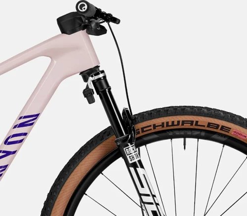 Canyon Lux World Cup CFR Loana Lecomte  - Thumbnail 2