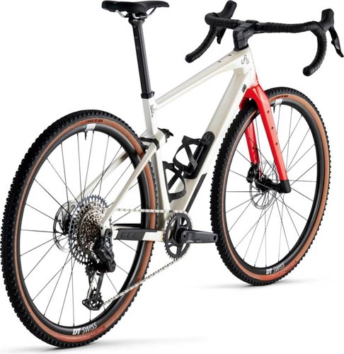 BMC URS 01 FOUR  - Thumbnail 3