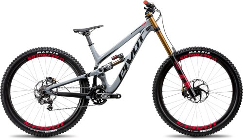 Pivot PHOENIX 29 Pro Saint w/ Carbon Wheels  - Thumbnail 3