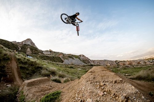 Propain Trickshot  - Thumbnail 3