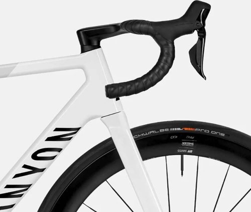 Canyon Ultimate CF SLX 9 Di2 Aero  - Thumbnail 3