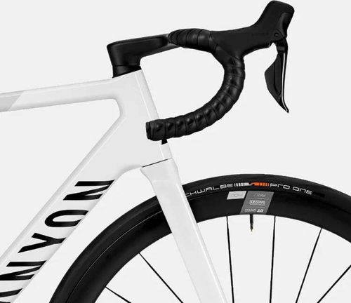 Canyon Ultimate CF SLX 8 Di2  - Thumbnail 2